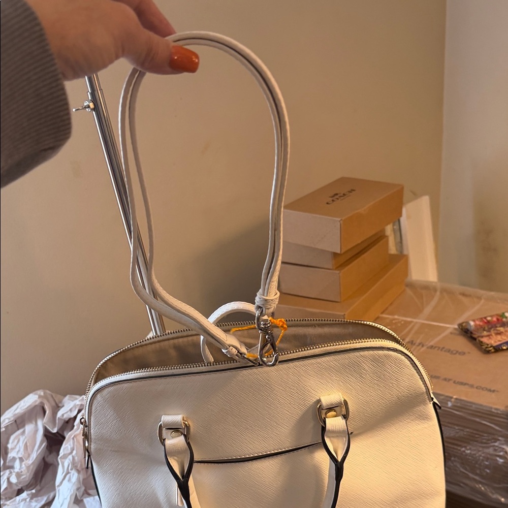 Michael Kors Ivory Satchel Bag - Picture 5 of 6